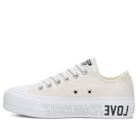 Chuck Taylor All Star Lift Low “Love Fearlessly”