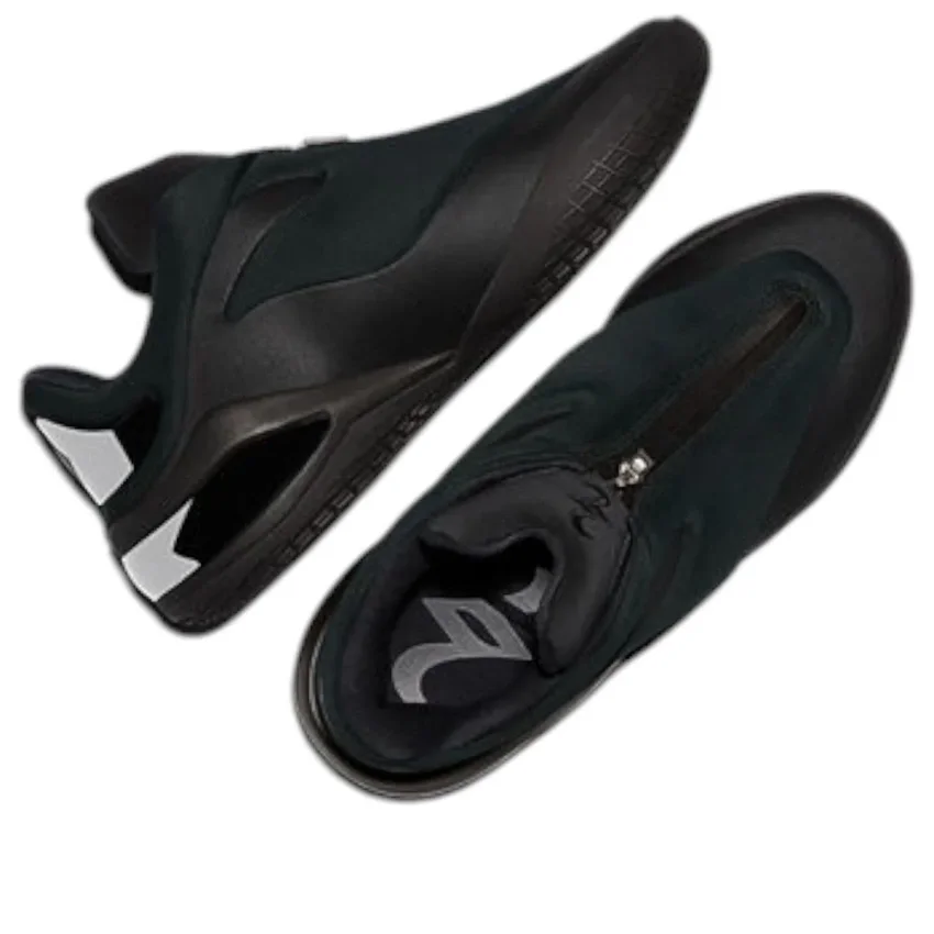 Shai 001 “Charm Black” Shai 001 “Charm Black”